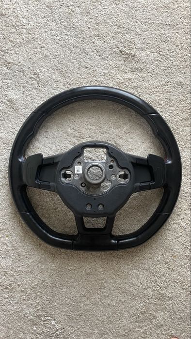 Volante VW Golf 7 R com patilhas DSG