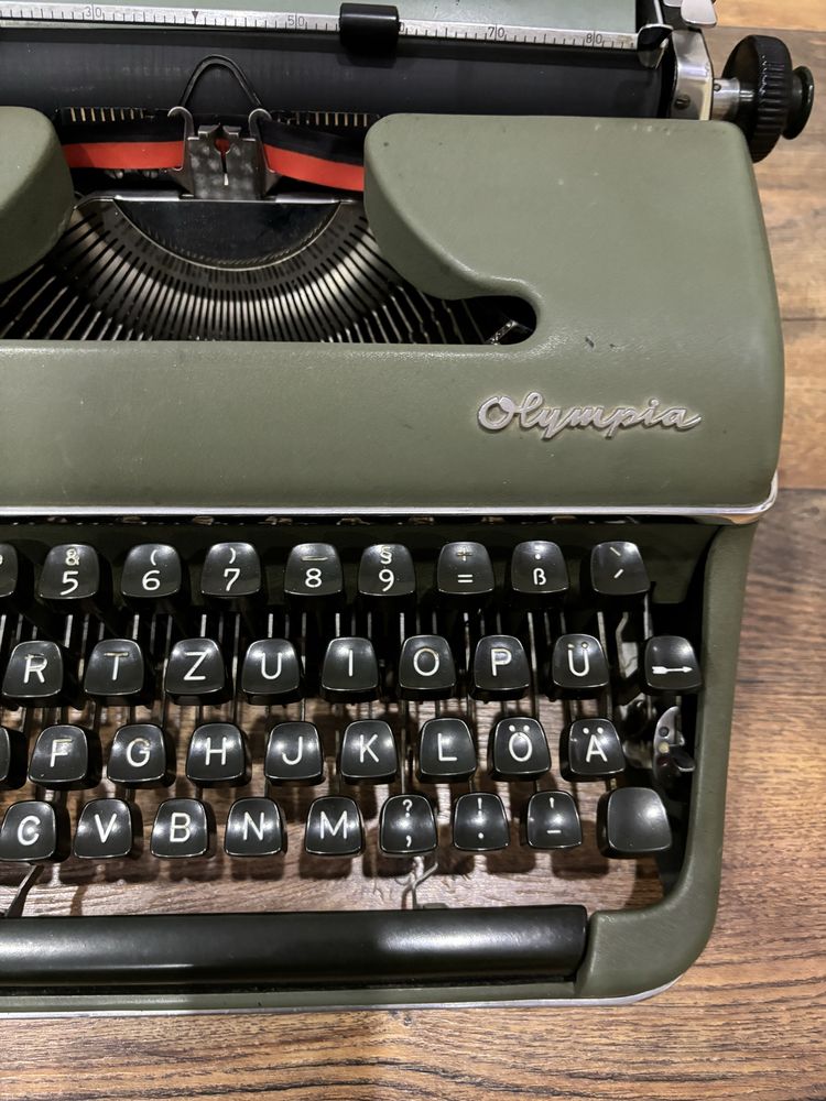 Maszyna do pisania Olympia SM2