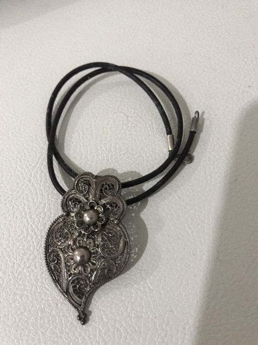 Colar coração de Viana em prata filigrana