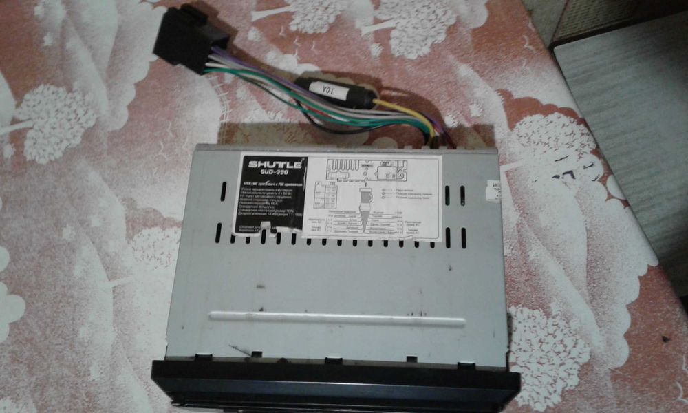 Автомагнитола магнитола SHUTLE