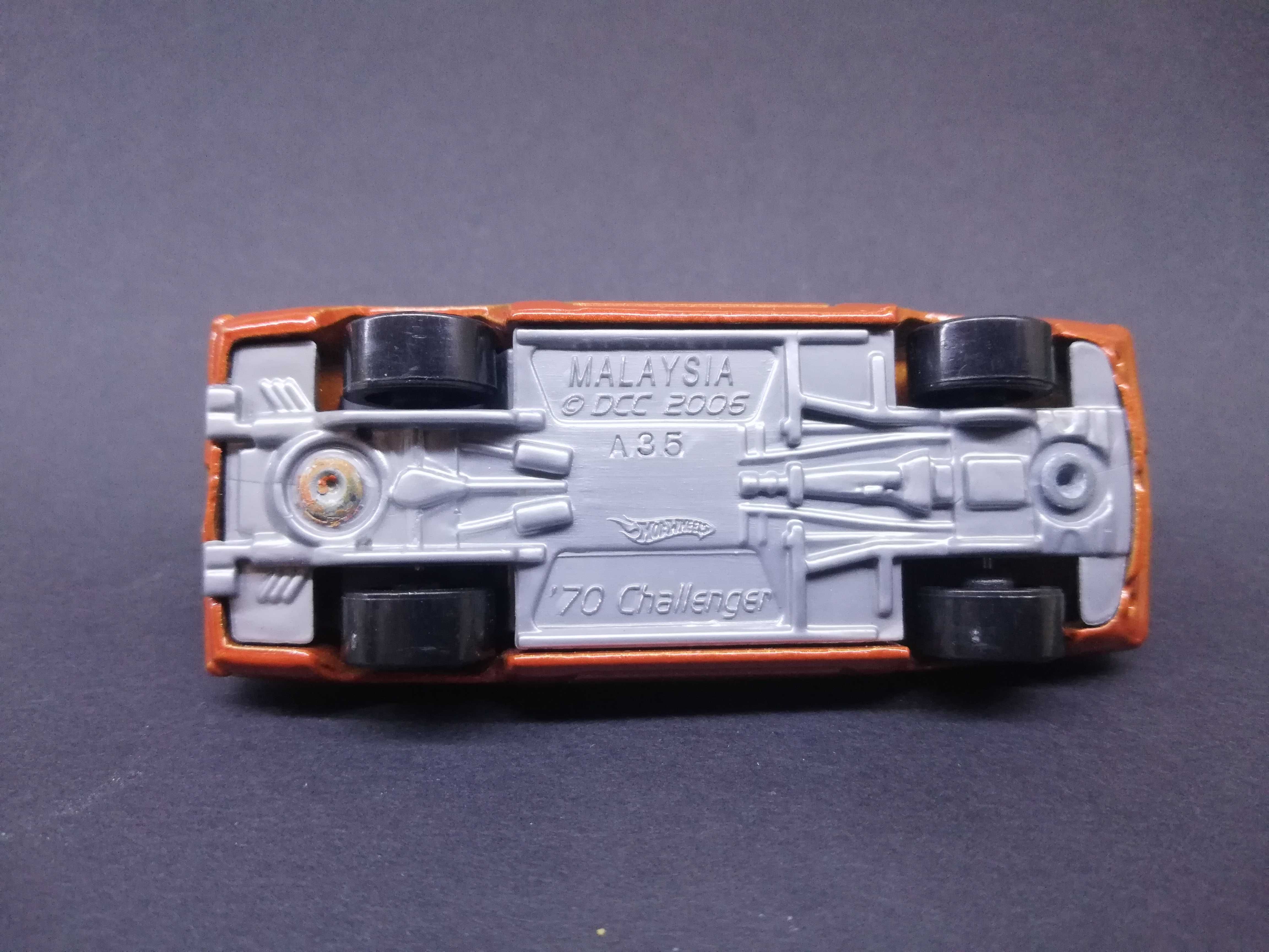 Resorak Hot Wheels '70 Dodge Challenger (2008)