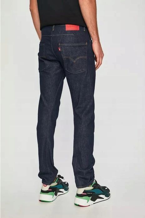 Levi's - Spodnie Jeans Engineered Regular Tapered r. 26/30