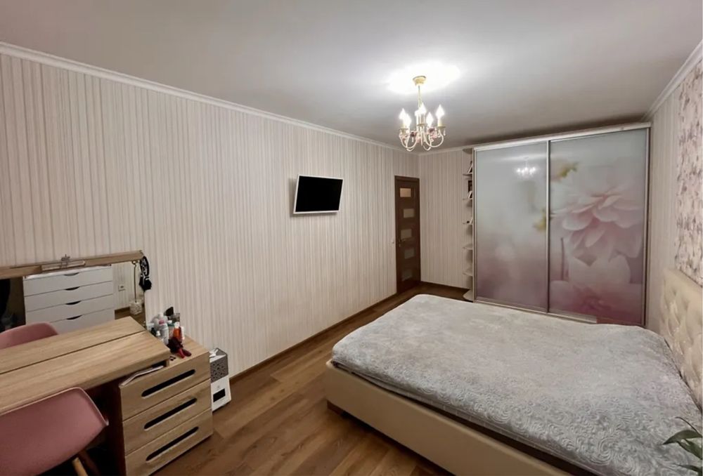 Євроремонт, 3-кім квартира, меб+техніка!