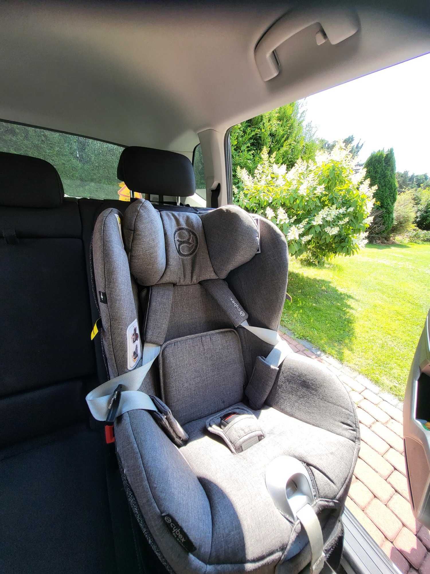 Fotelik samochodowy cybex sirona z i-size z baza 360⁰