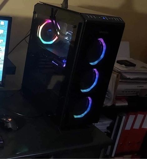 Pc gaming. Como novo