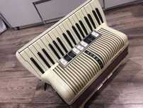 Akordeon Hohner Tango 2m 96Basów