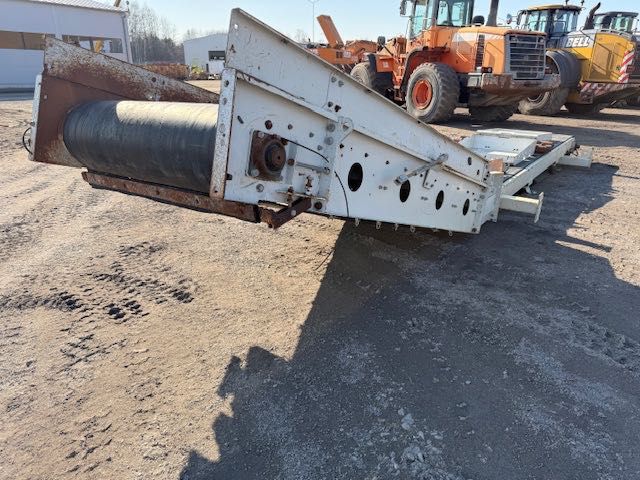 przenośnik taśmowy 1200 mm szeroki l -7800mm