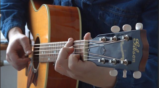 Gitara elektroakustyczna Gibson J-35