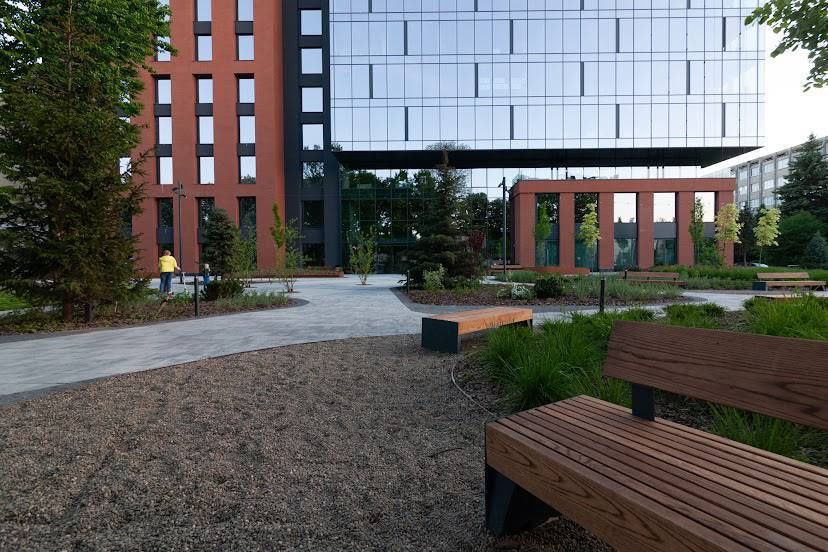 Апартаменти Kristal Plaza