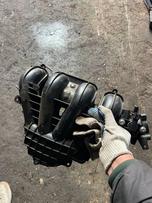 Впускний колектор Ford Kuga Escape mk3 2.5 2017 usa