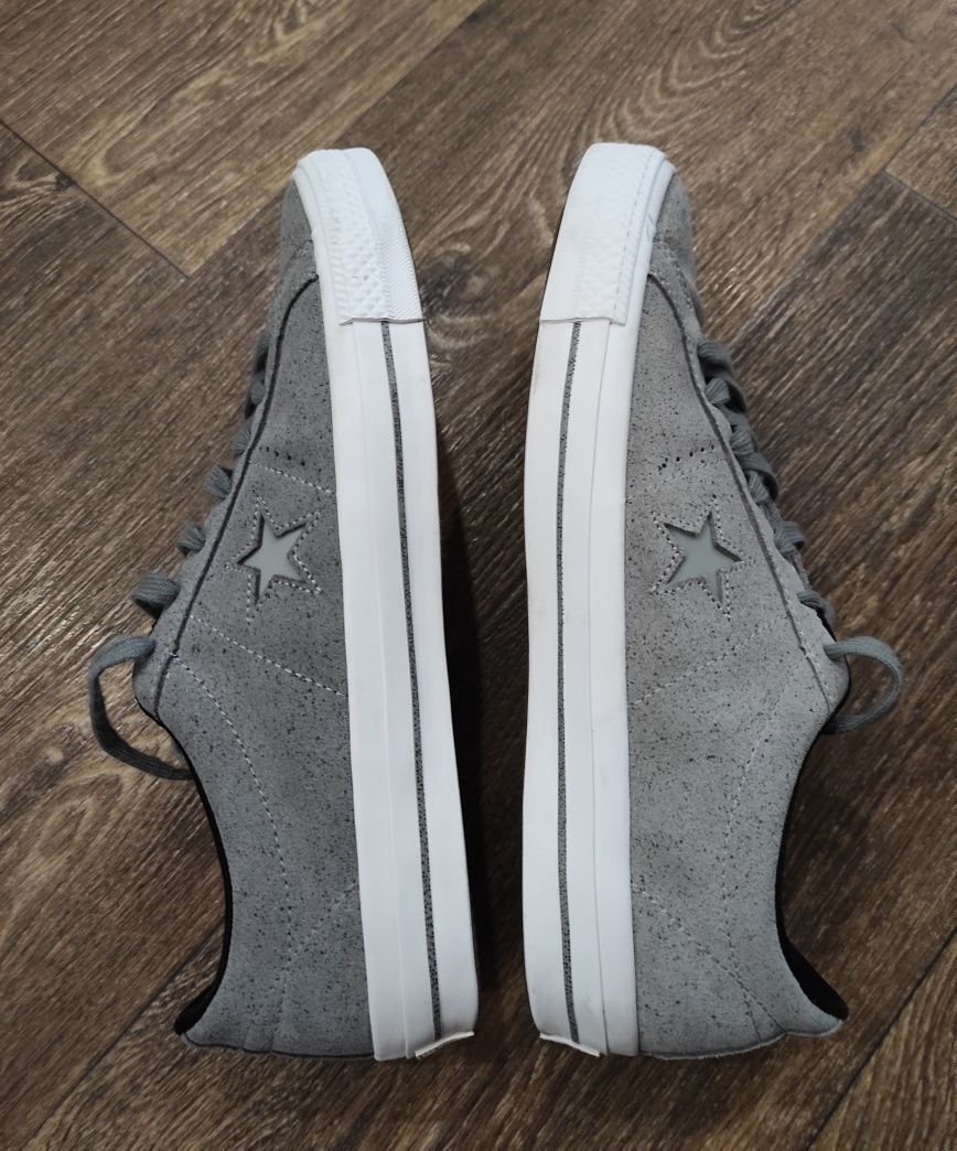 44,5 Converse оригінальні чоловічі шкіряні кросовки,кеди