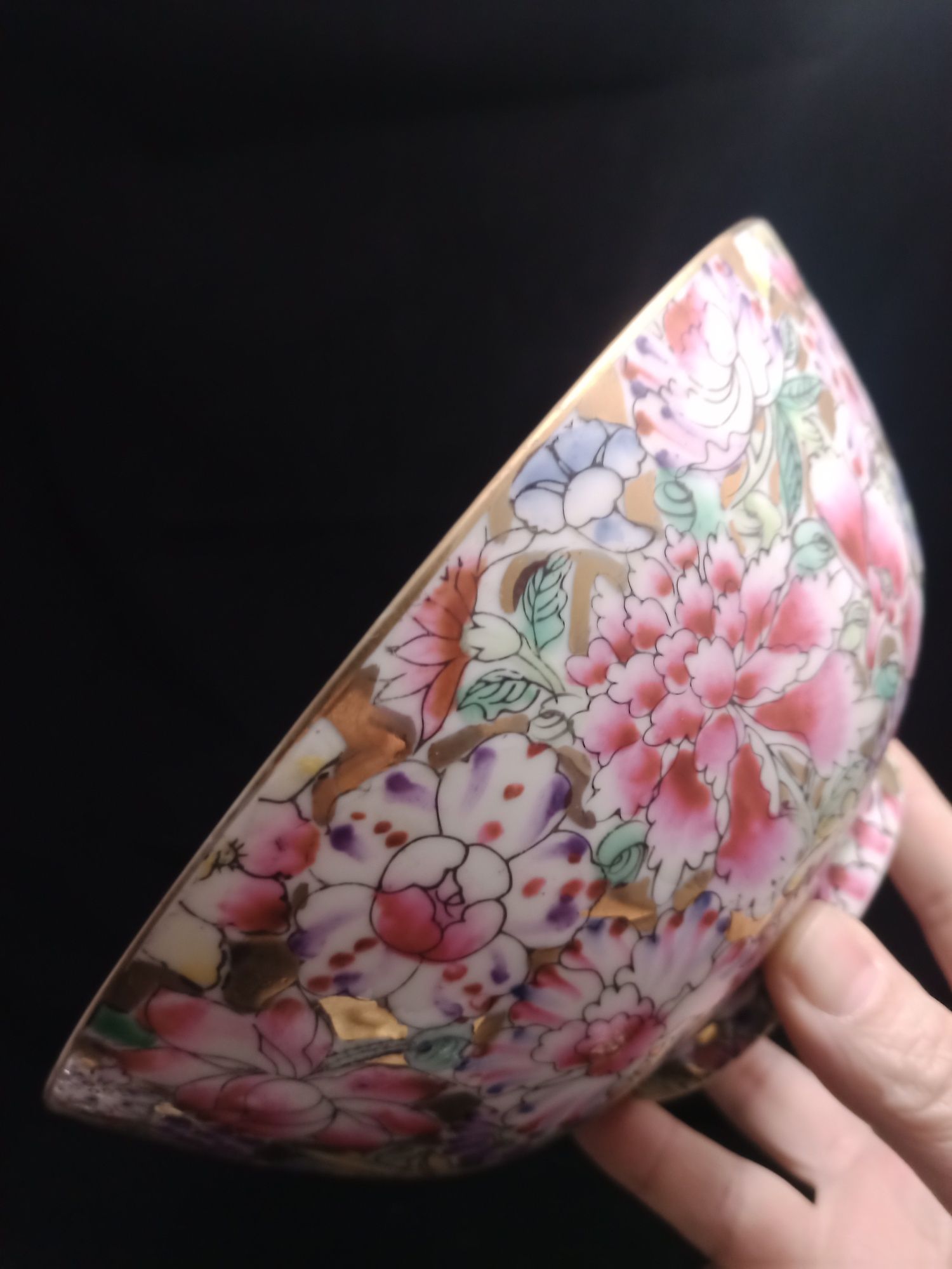 Taça ou saladeira mil flores fabricado em Macau