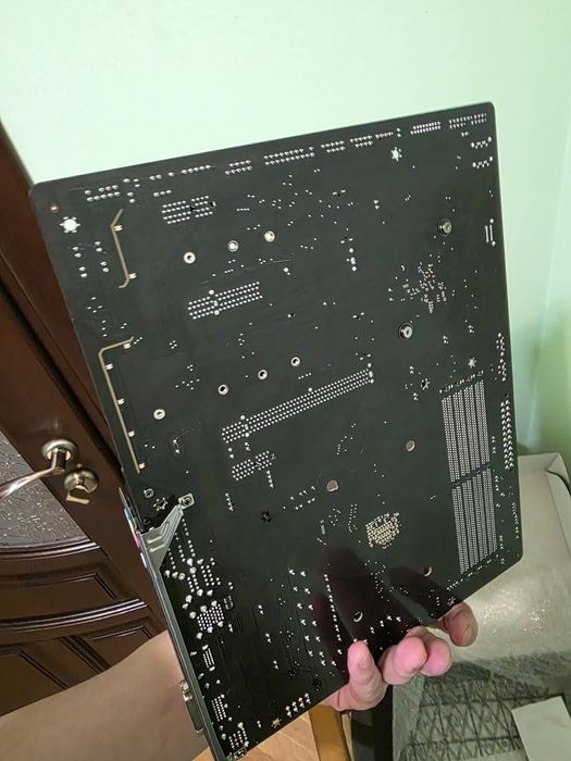 b450 aorus elite v2 материнська плата