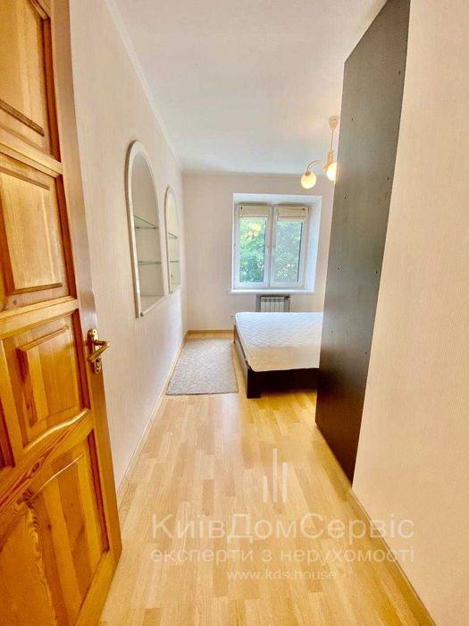 Оренда Предславинська 14 метро Палац Україна Велика