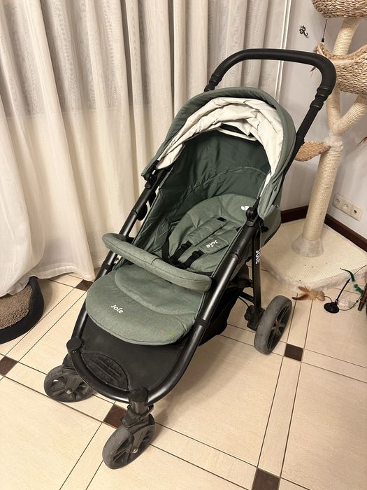 Wózek spacerowy Joie