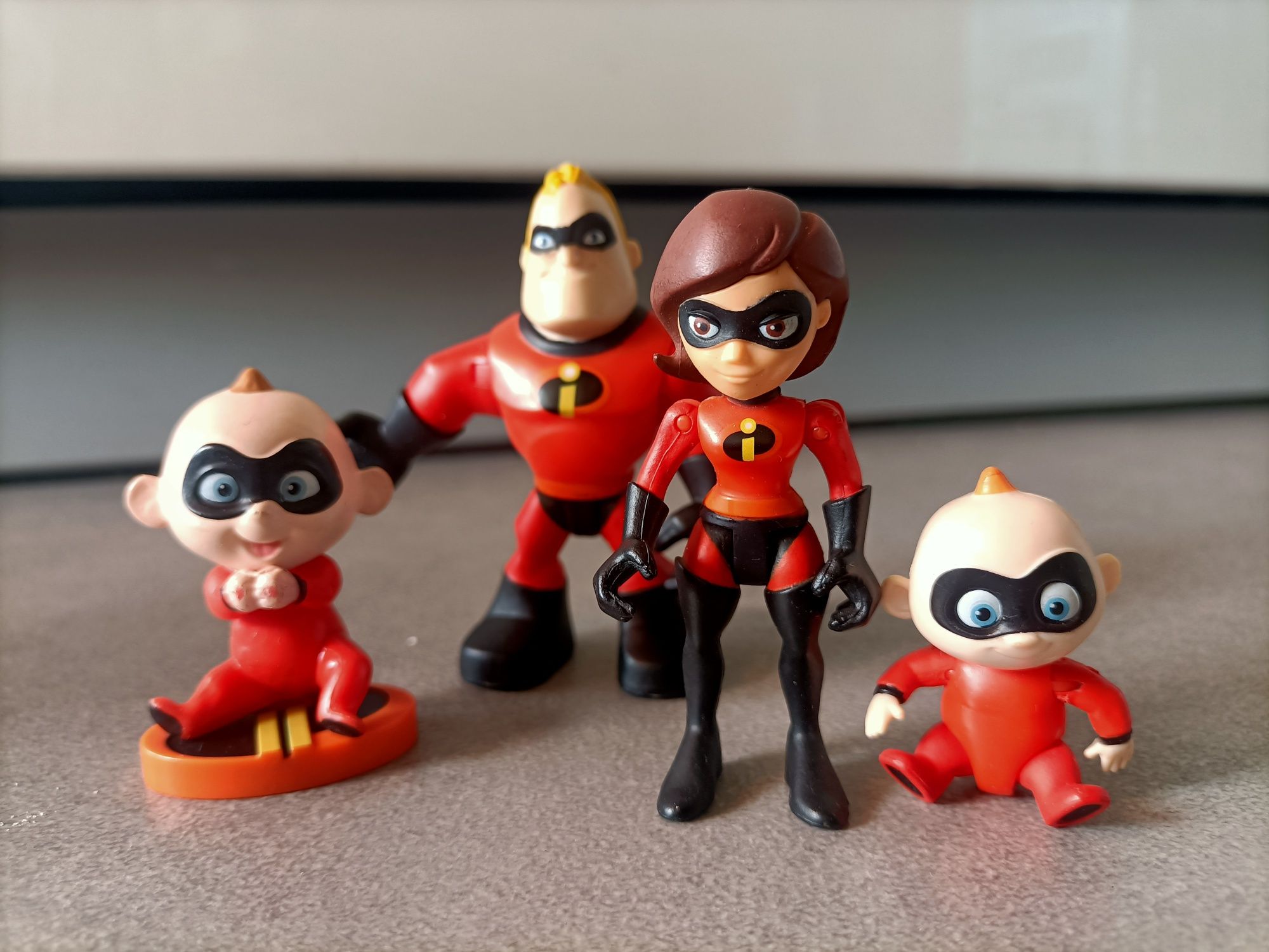 Iniemamocni figurki z bajki
