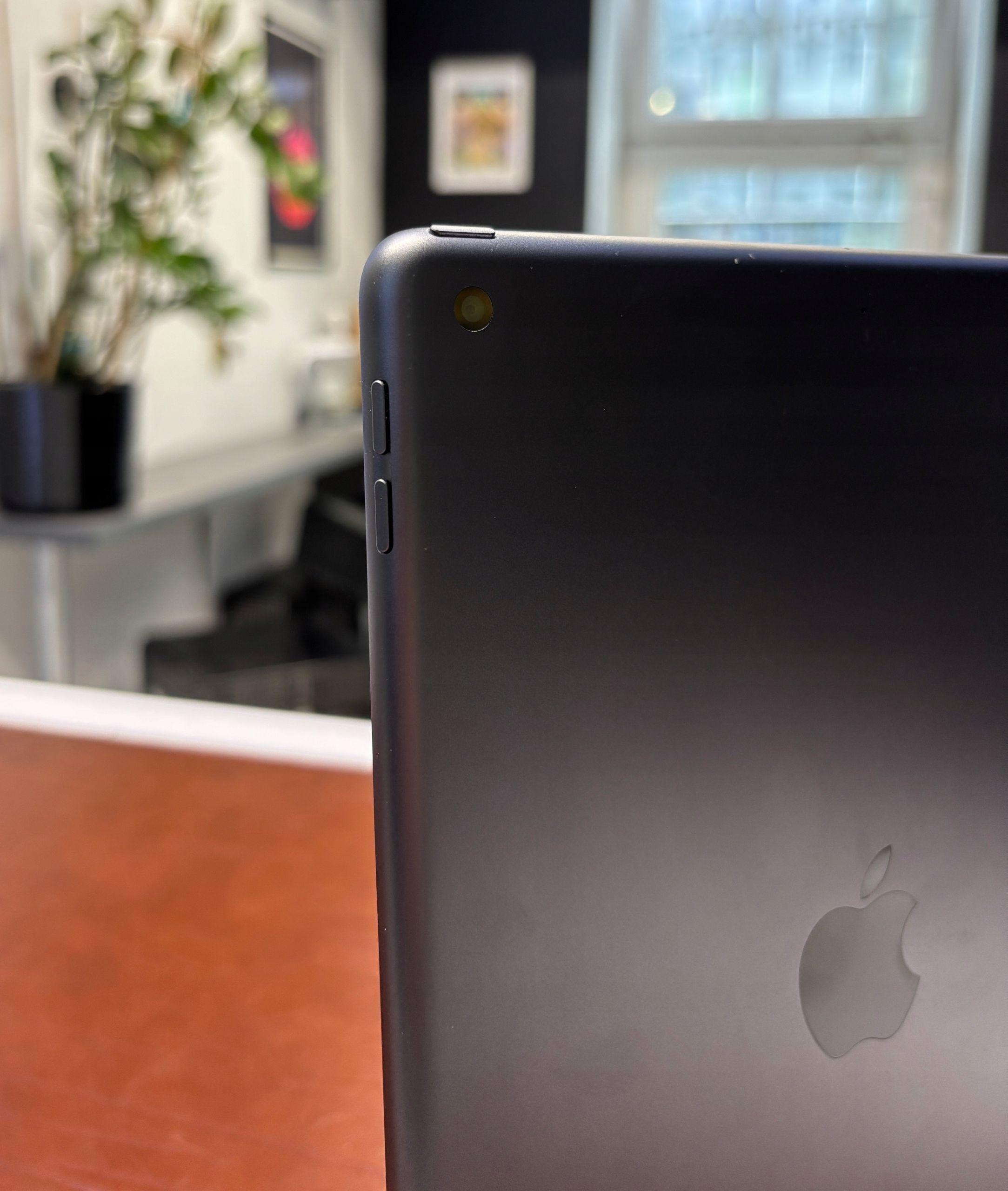 Tablet Apple iPad 7 Generacji A2197 10,2" 2 GB / 32 GB WIFI Space Gray