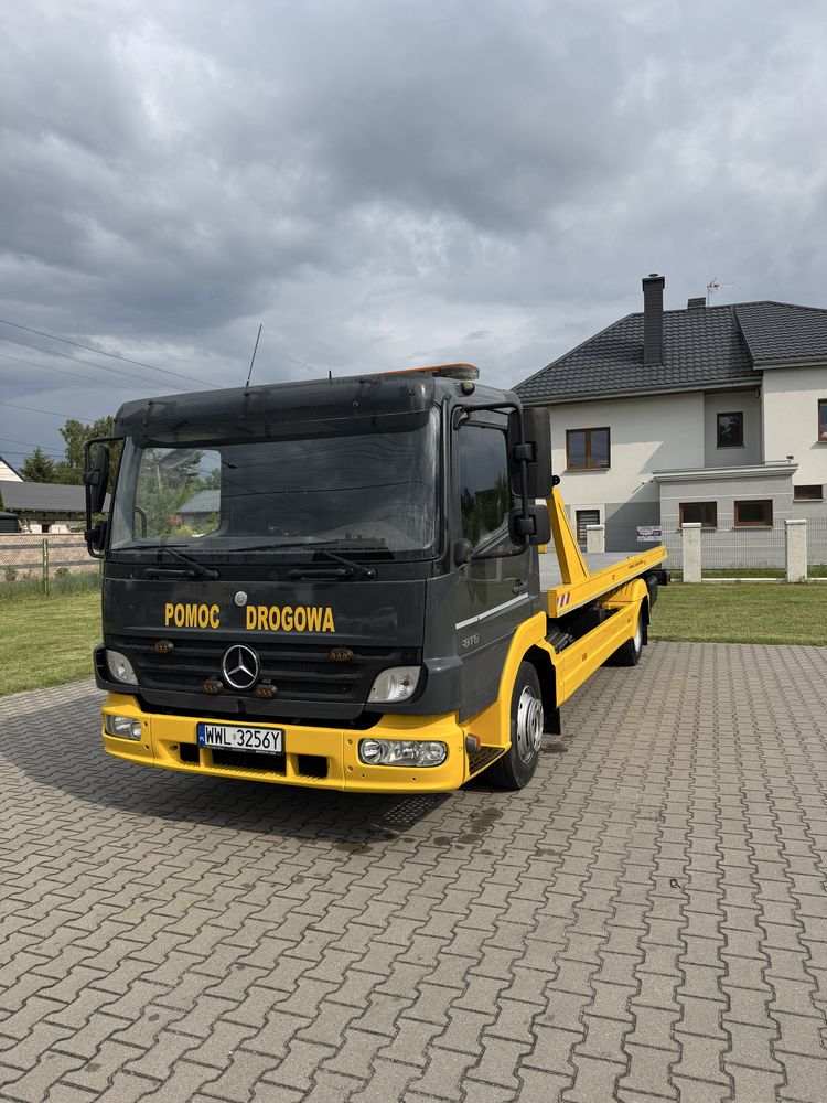 Mercedes Atego 816 Pomoc Drogowa Autolaweta Platforma klima