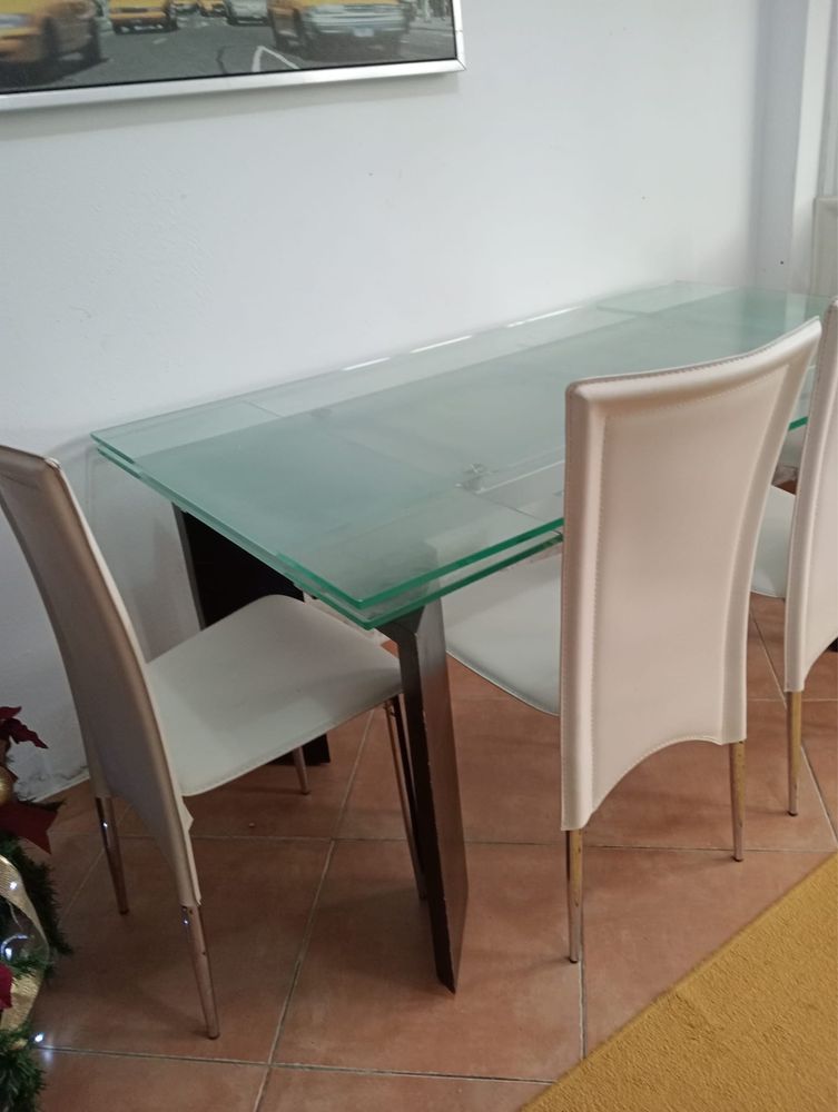 Mesa de blindex como nova