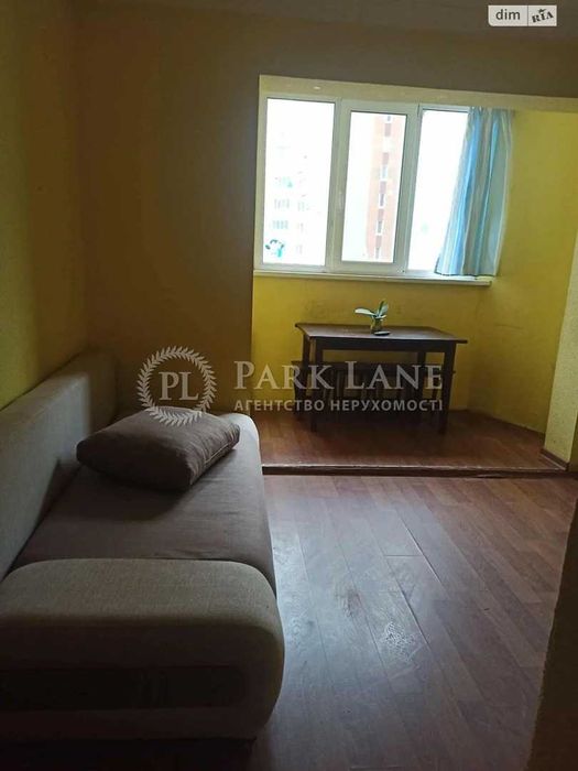 Продаж 3К квартири Урлівська Ахматової Позняки Осокорки