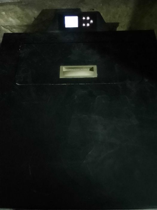 Lareira a Pellets METLOR – Excelente Estado, Tubos incluídos.