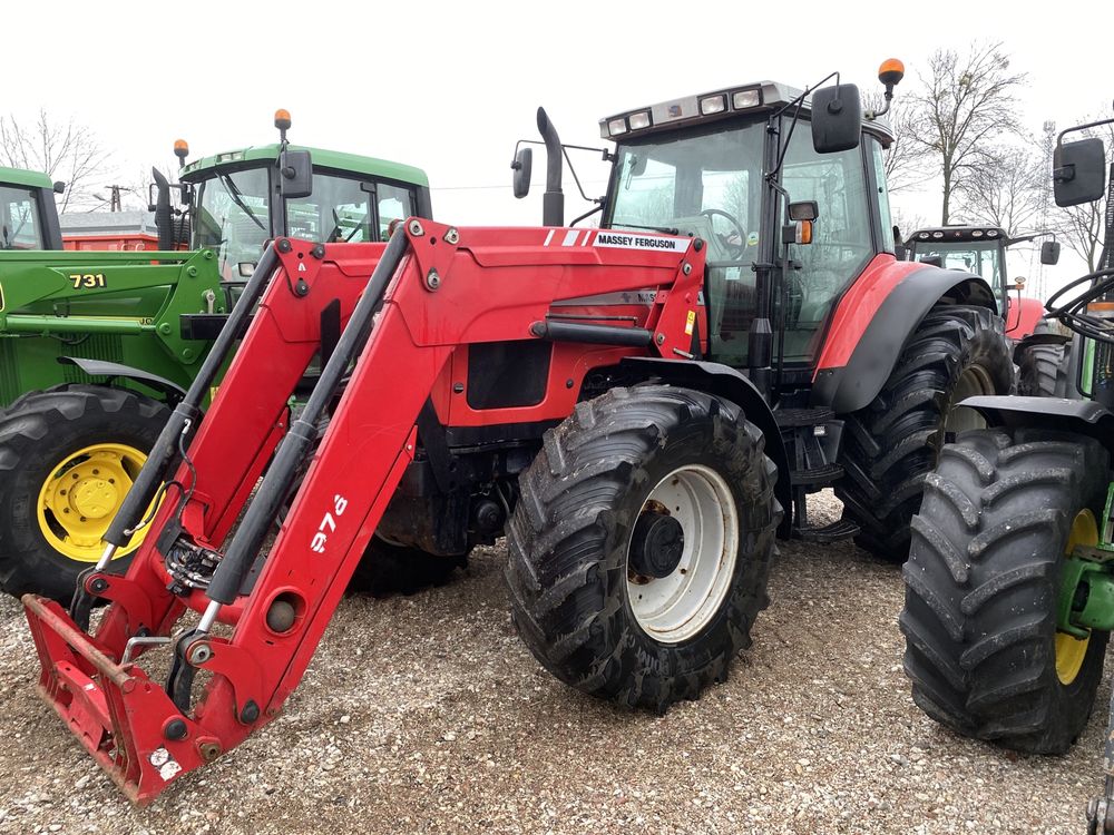 Ciagnik MASSEY FERGUSON 8240 z TUR - 2006 rok - 180KM