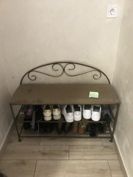 Банкетка ,тумбочка  для обуви