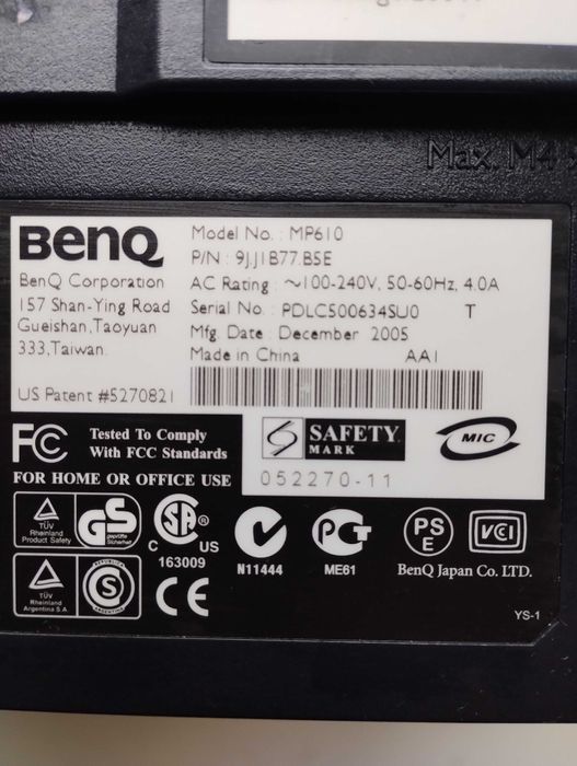 Проектор BenQ MP610