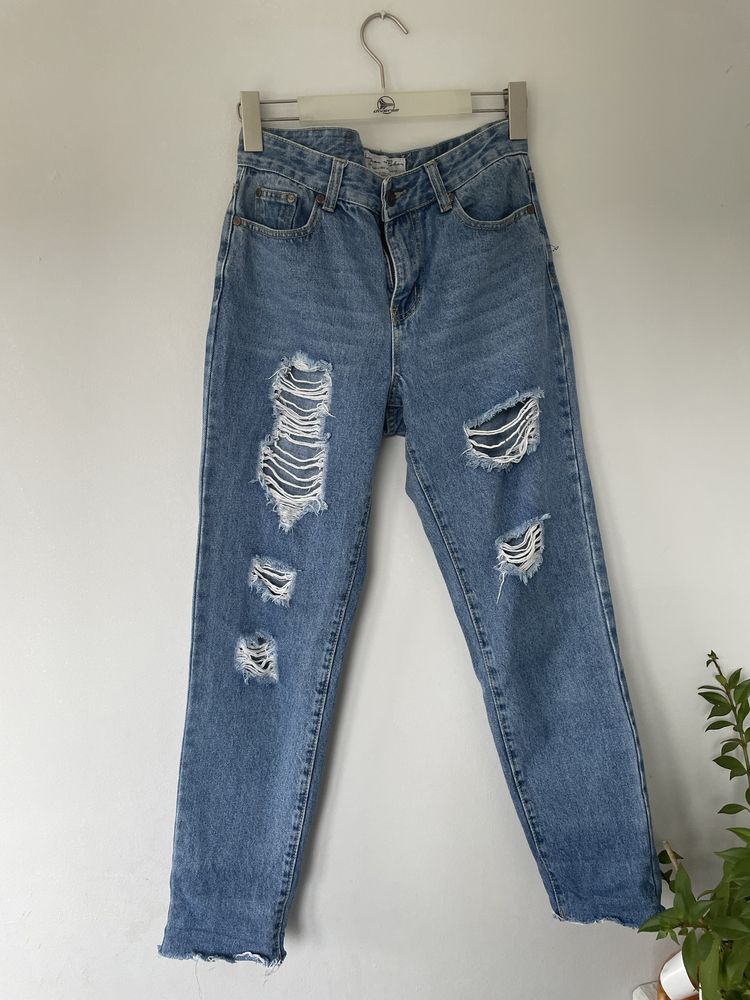 Spodnie jeans boyfriend mom fit