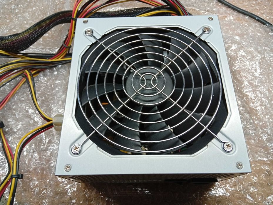 Блок питания Chieftec 550W