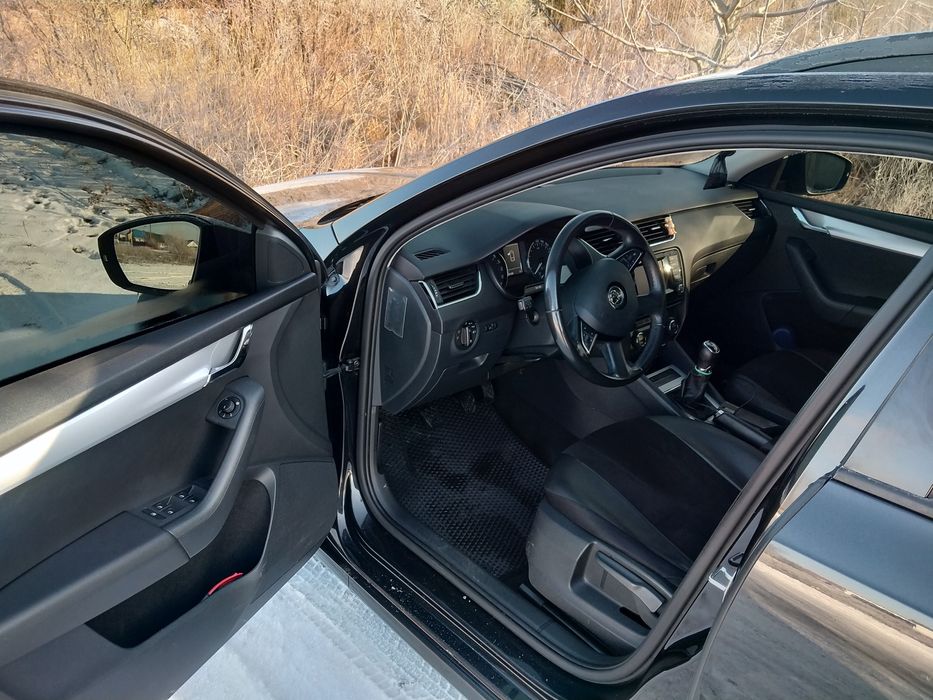 Шкода А7 13 року