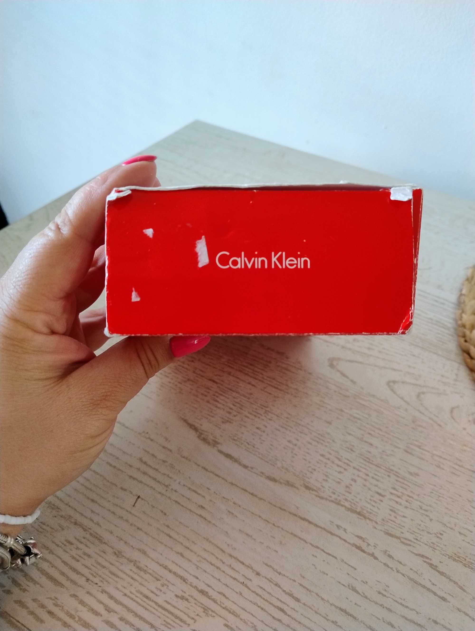 CK Calvin Klein perfum One Red Edition plus żel pod prysznic