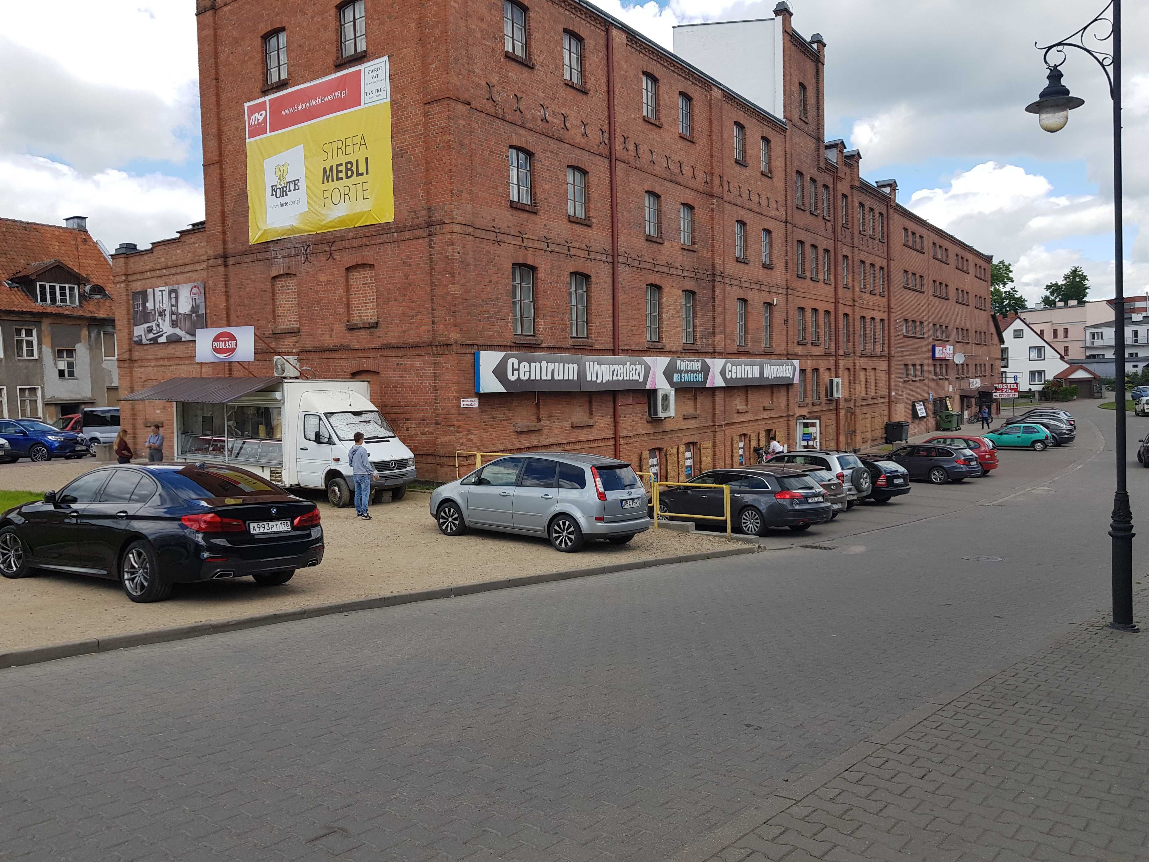 Wynajmę lokal w centrum Bartoszyc.