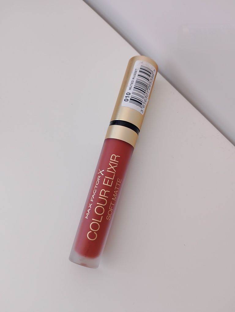 Max Factor Colour Elixir Soft Matte Szminka Do Ust W Płynie 010 Muted