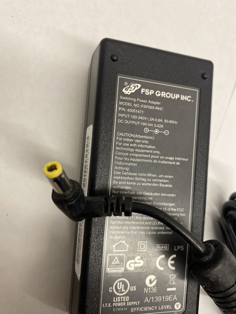 Блок живлення 65W 19V 3.42A для ноутбуків Acer / HP