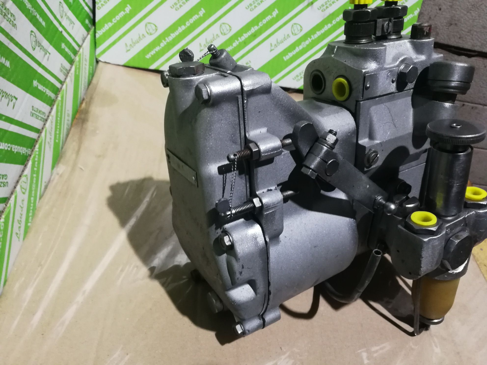 Pompa wtryskowa do ciągnika Ursus c 330/c360 c355 c328 3p zetor c4011/