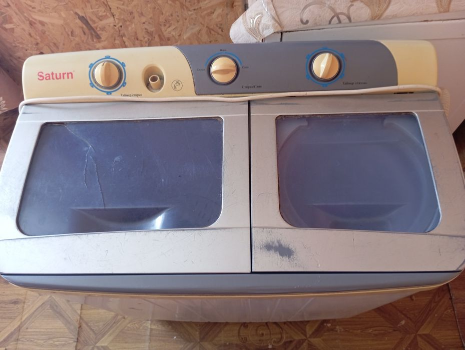 Пральна машинка напівавтомат