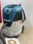 Odkurzacz MAKITA VC2512L