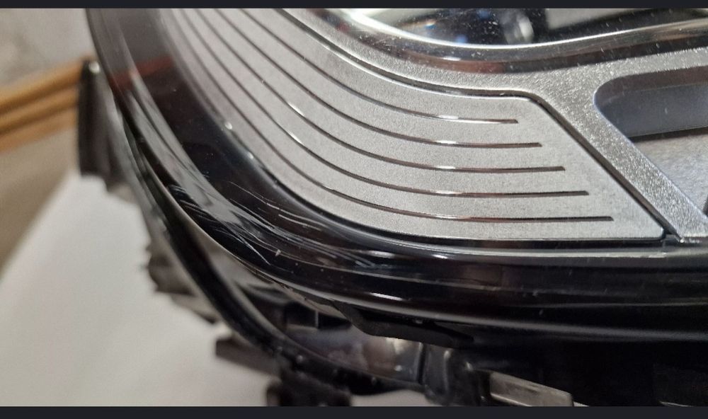 A3 8V LIFT S3 Lampa Prawa PFULL LED Przód

8V0.941.034