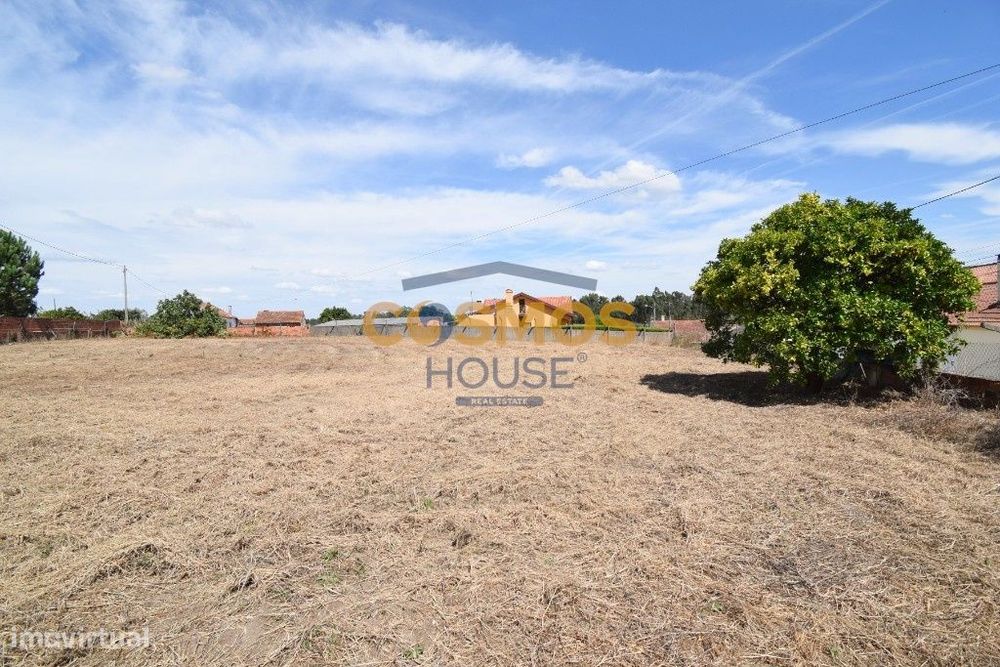 Terreno Urbano 2880m2, plano e c/ exposição solar.