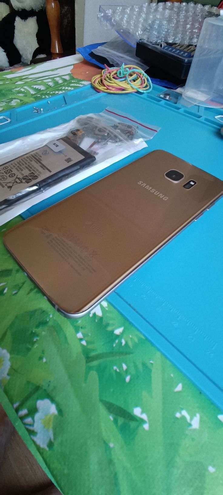 Продам Samsung S7 edge !