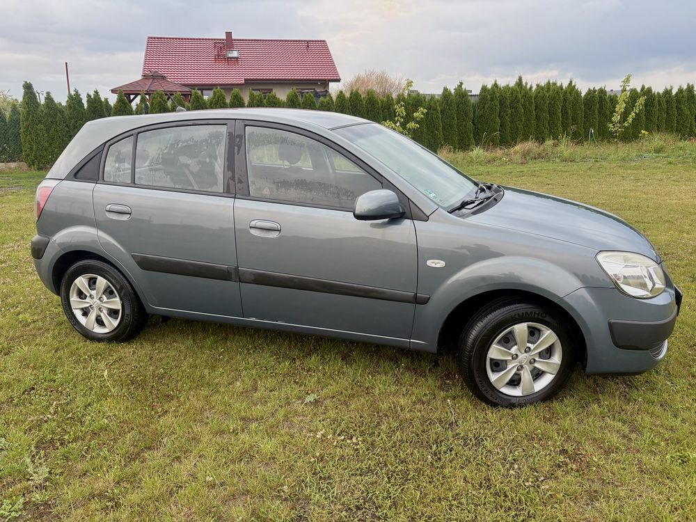 Kia Rio 1.5 diesel 110 kM 2010 rok klima