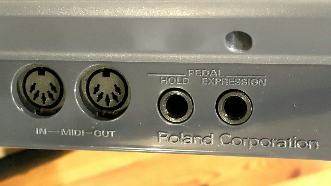 Roland - Dynamiczna klawiatura sterująca MIDI Edirol PCR32