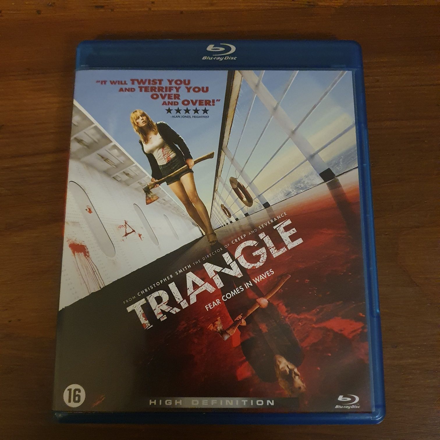 Film Blu Ray, Triangle, Piaty Wymiar