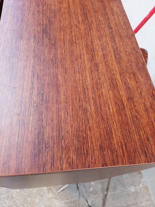 Szafka wisząca Nowa