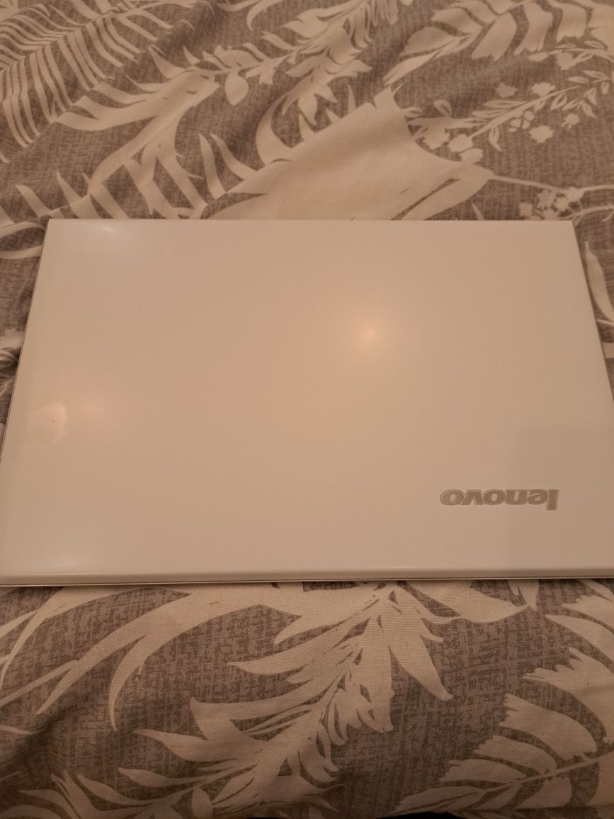 Laptop Lenovo Z51-70