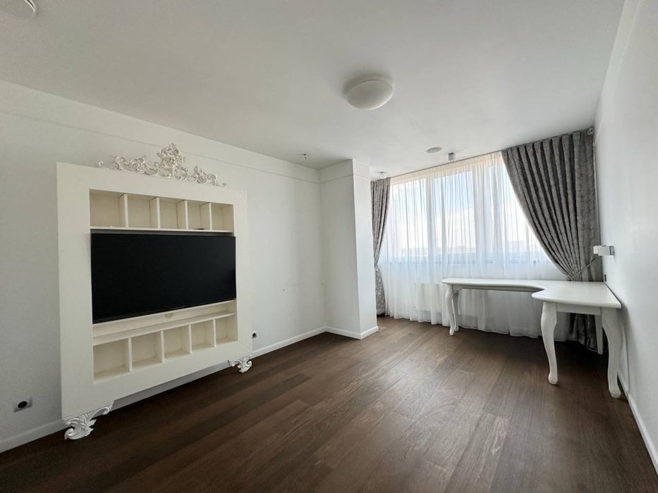 Продам 5 комнатный пентхаус Правый берег