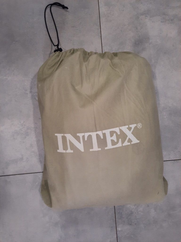 Łóżko dmuchane z ramą dla dzieci INTEX