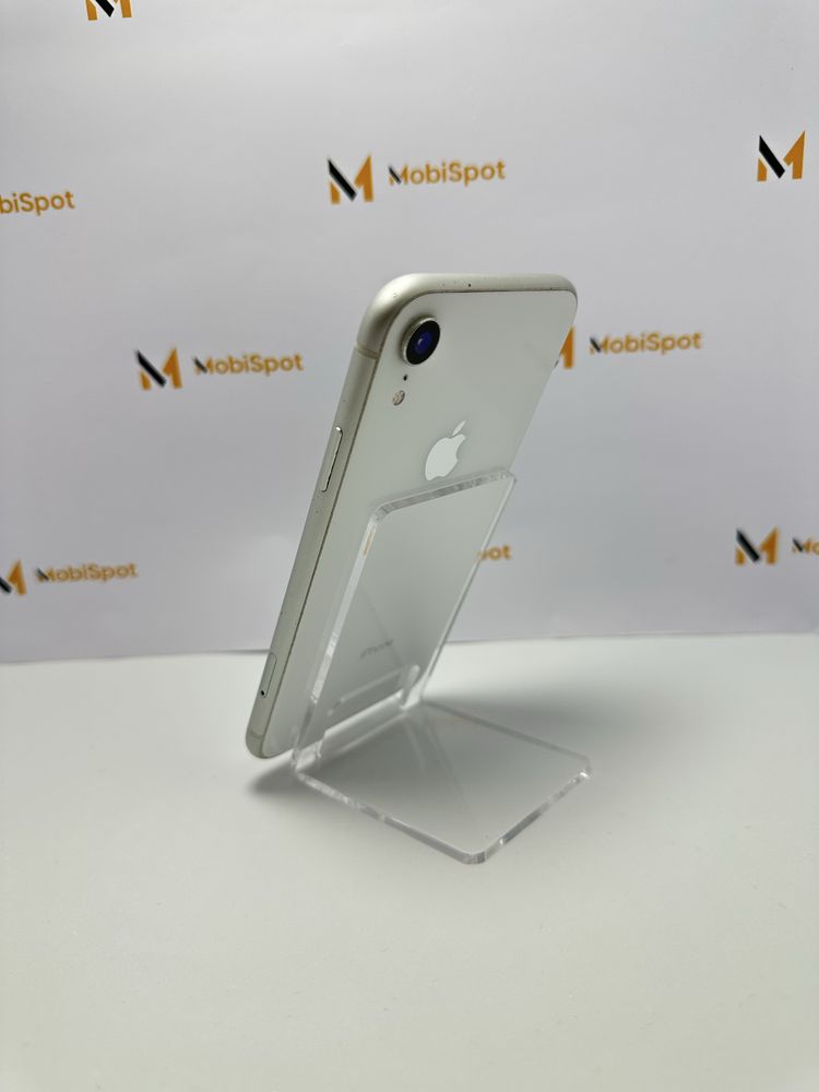 Apple iPhone Xr (White) 64GB Neverlock!