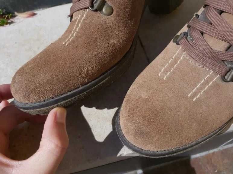 Botas castanhas FOREVA - tamanho 40 (serve 39)